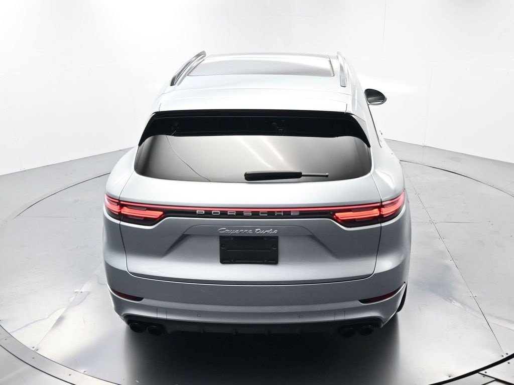 Used 2022 Porsche Cayenne Turbo image 39