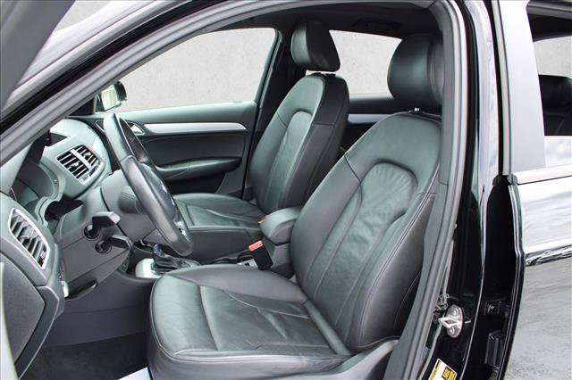 Used 2018 Audi Q3 2.0T Premium AWD/4WD image 18