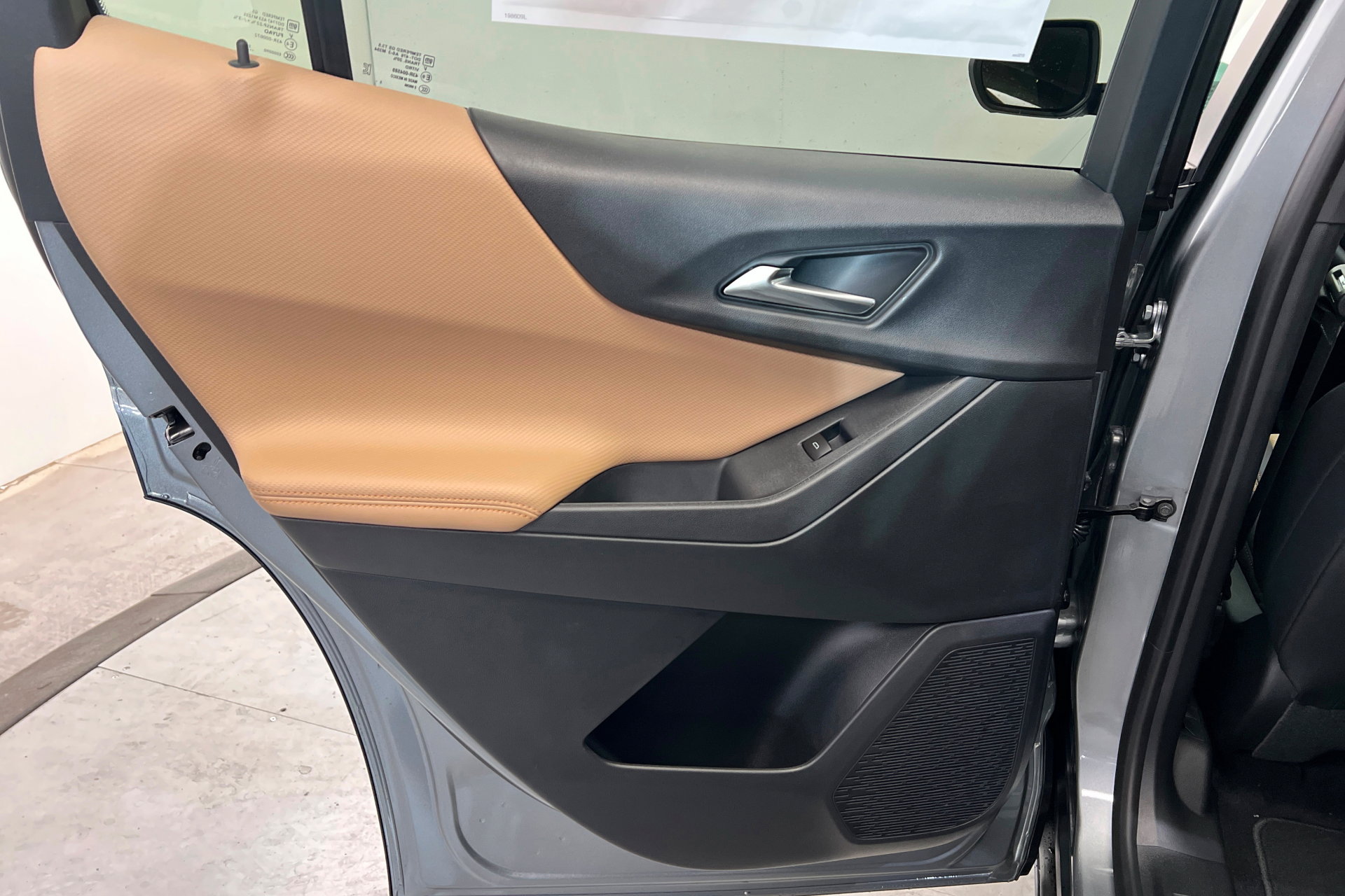 New 2026 Chevrolet Equinox ACTIV w/ Convenience Package III image 19