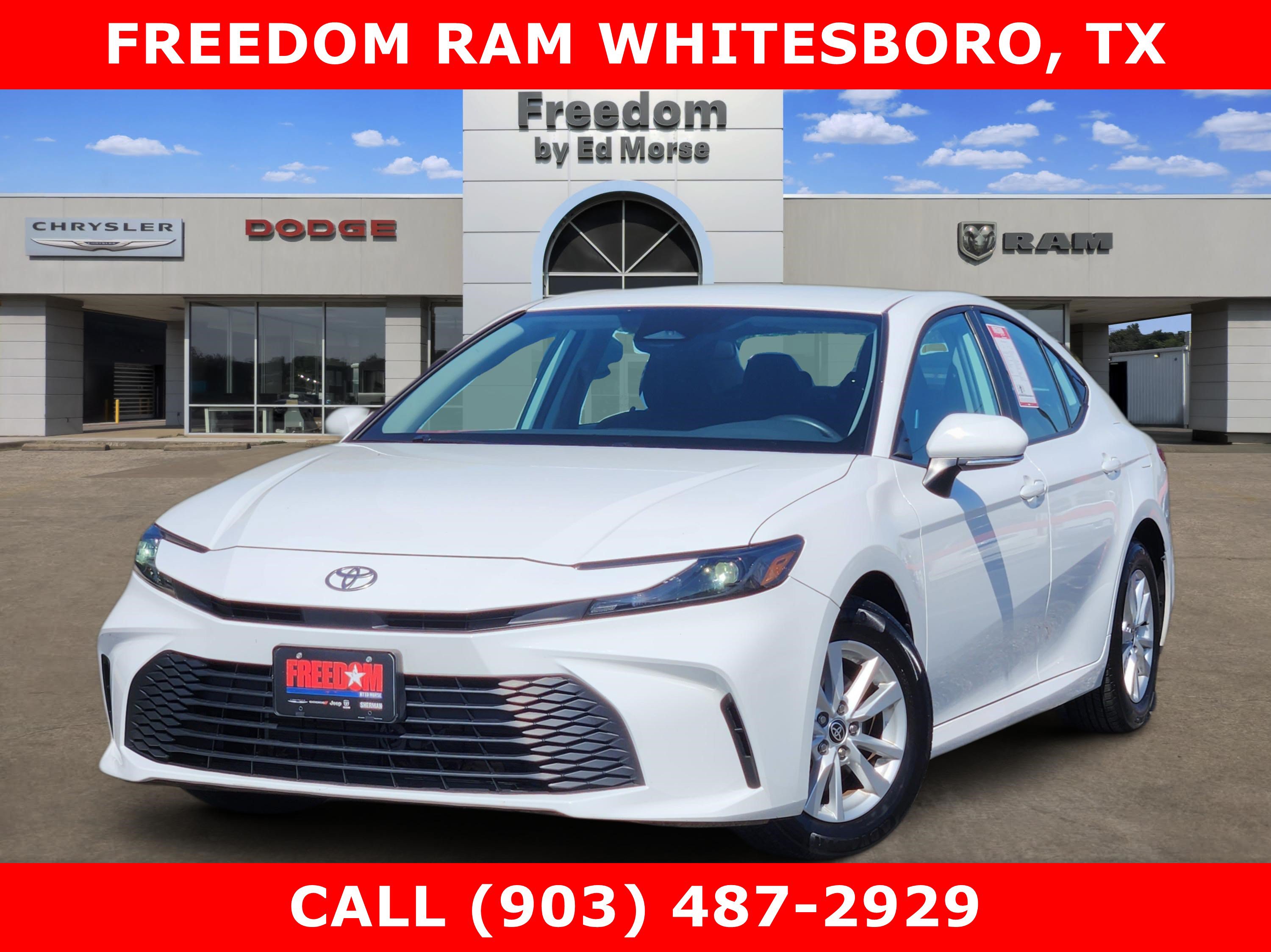 Used 2025 Toyota Camry LE FWD image 1