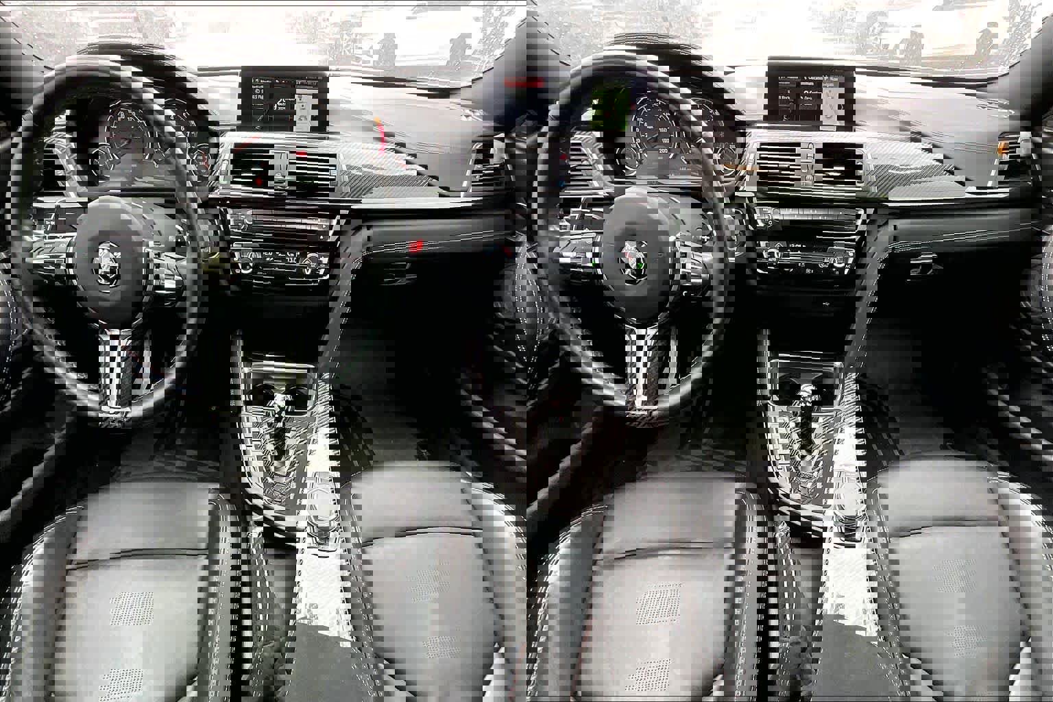 Used 2018 BMW M4 Coupe image 16