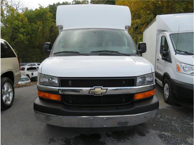 Used 2015 Chevrolet Express 3500 image 14