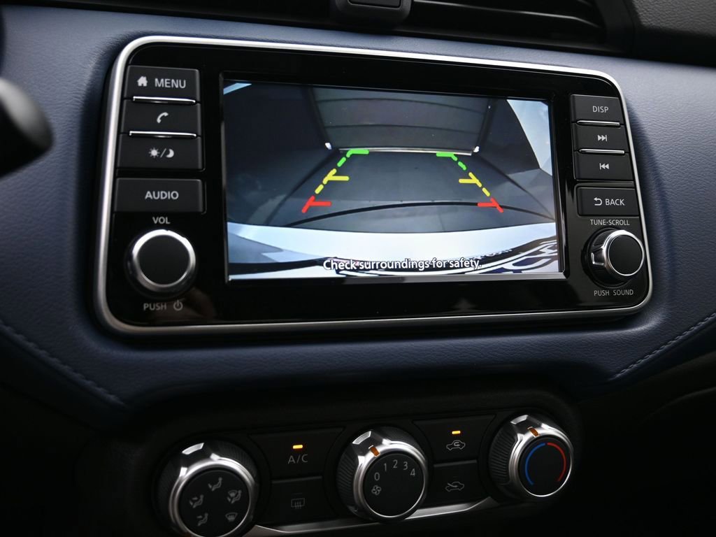 New 2025 Nissan Versa SV w/ Trunk Package FWD image 18