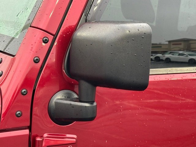 Used 2012 Jeep Wrangler Altitude image 14