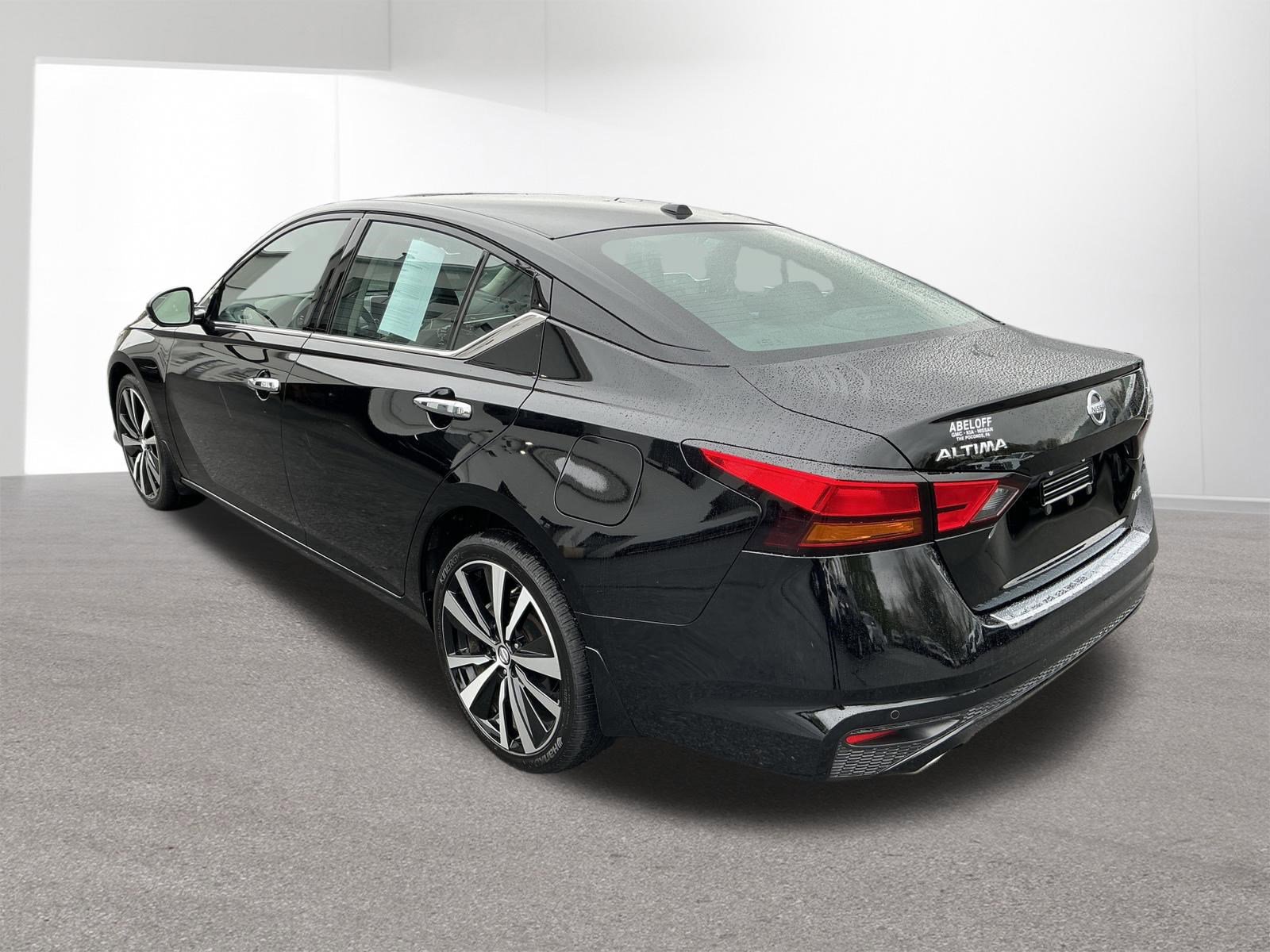 Used 2022 Nissan Altima 2.5 Platinum AWD/4WD image 5