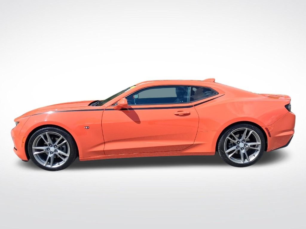 Used 2019 Chevrolet Camaro LT RWD image 11