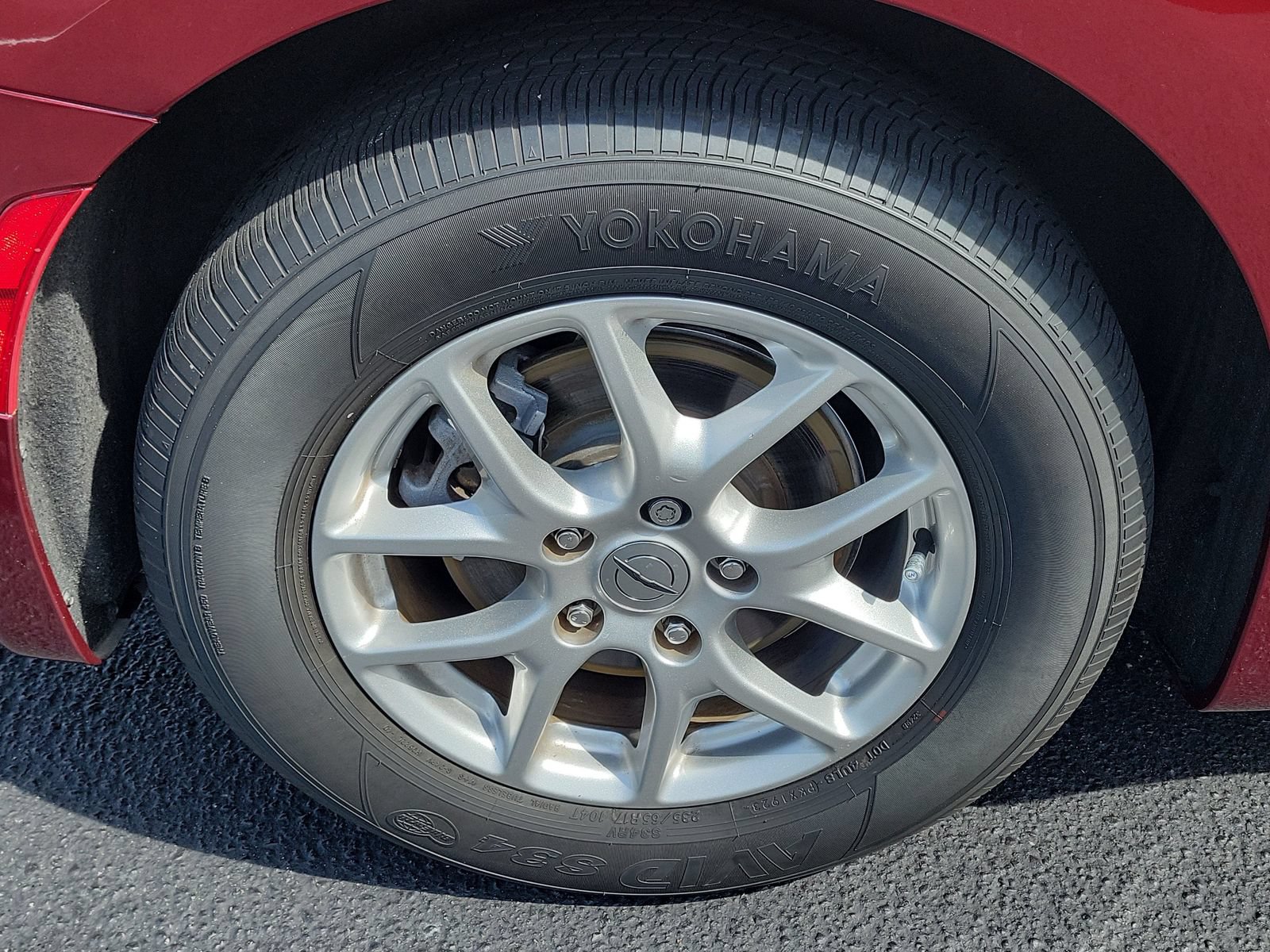 Used 2023 Chrysler Pacifica Touring-L FWD image 5