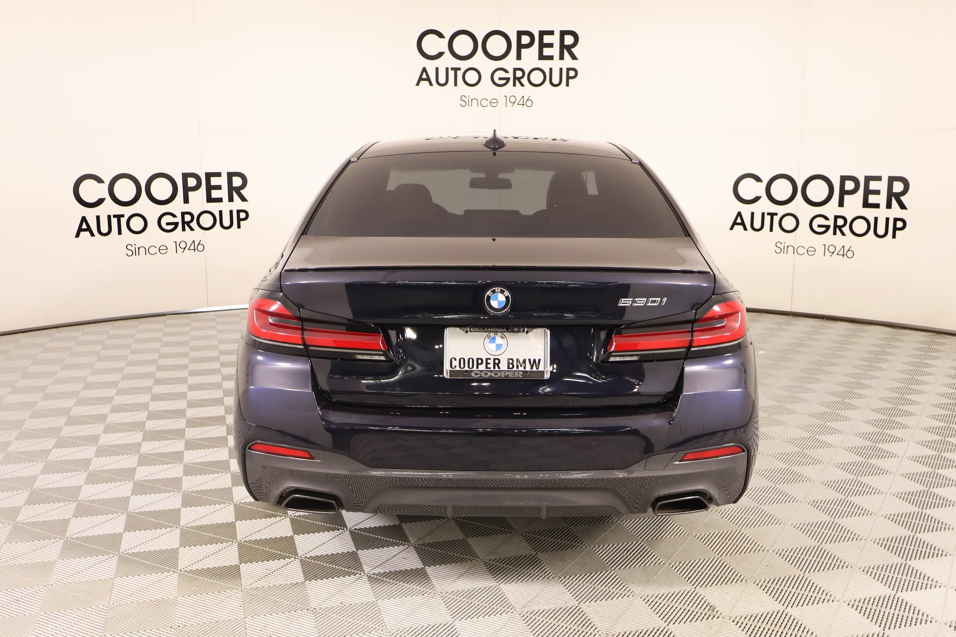 Used 2023 BMW 530i w/ M Sport Package RWD image 23