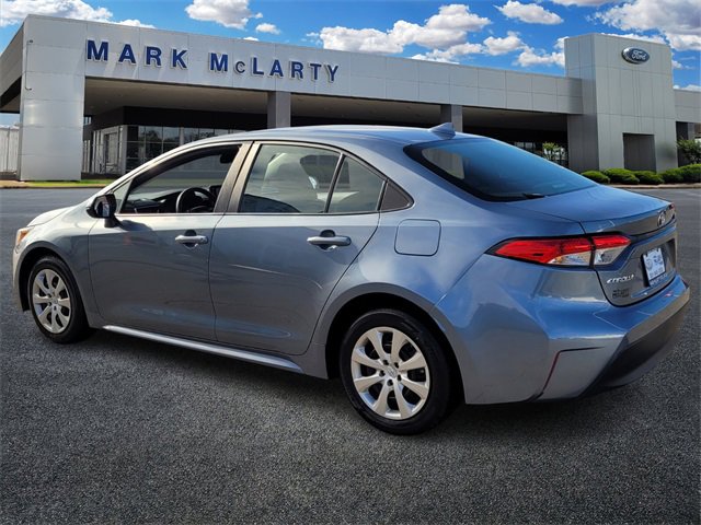 Used 2024 Toyota Corolla LE image 6