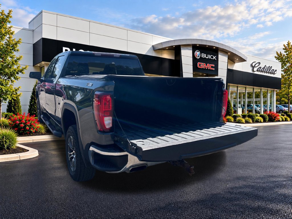 Used 2019 GMC Sierra 1500 SLE w/ X31 Off-Road Package AWD/4WD image 16