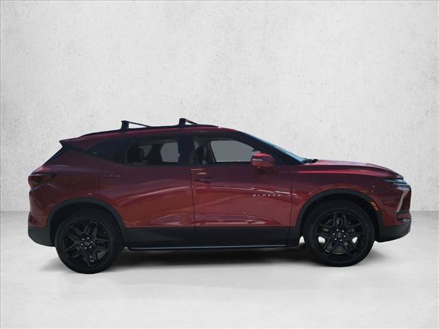 Used 2024 Chevrolet Blazer LT w/ LPO, 'HIT The Road' Package FWD image 4