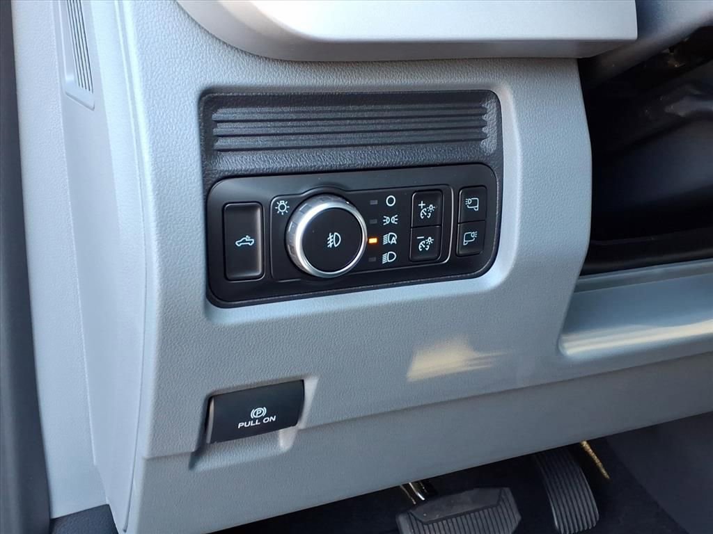 New 2026 Ford F250 XLT image 13