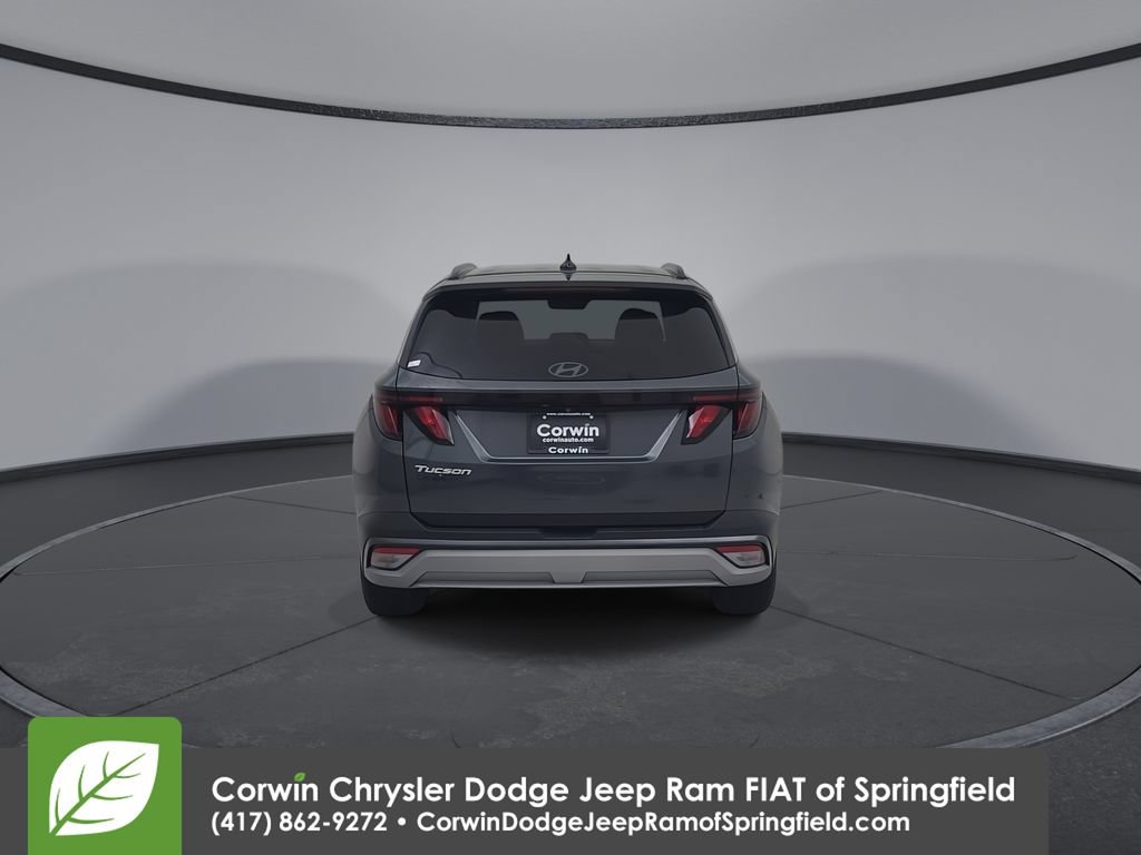 Used 2025 Hyundai Tucson SEL FWD image 13