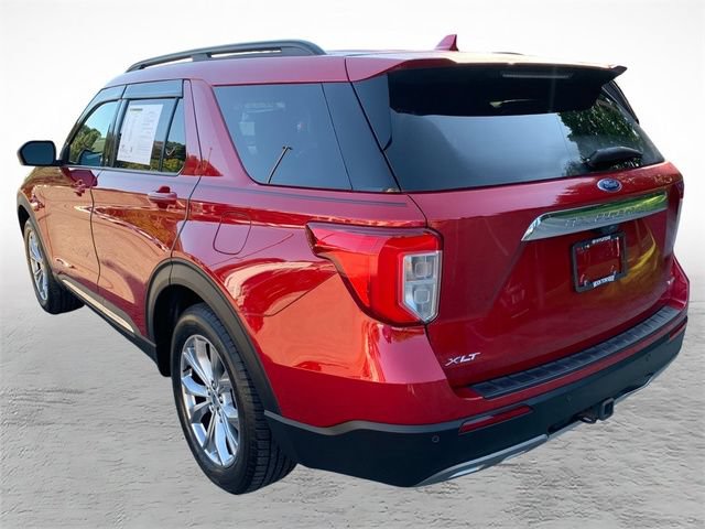 Used 2020 Ford Explorer XLT w/ Equipment Group 202A AWD/4WD image 5