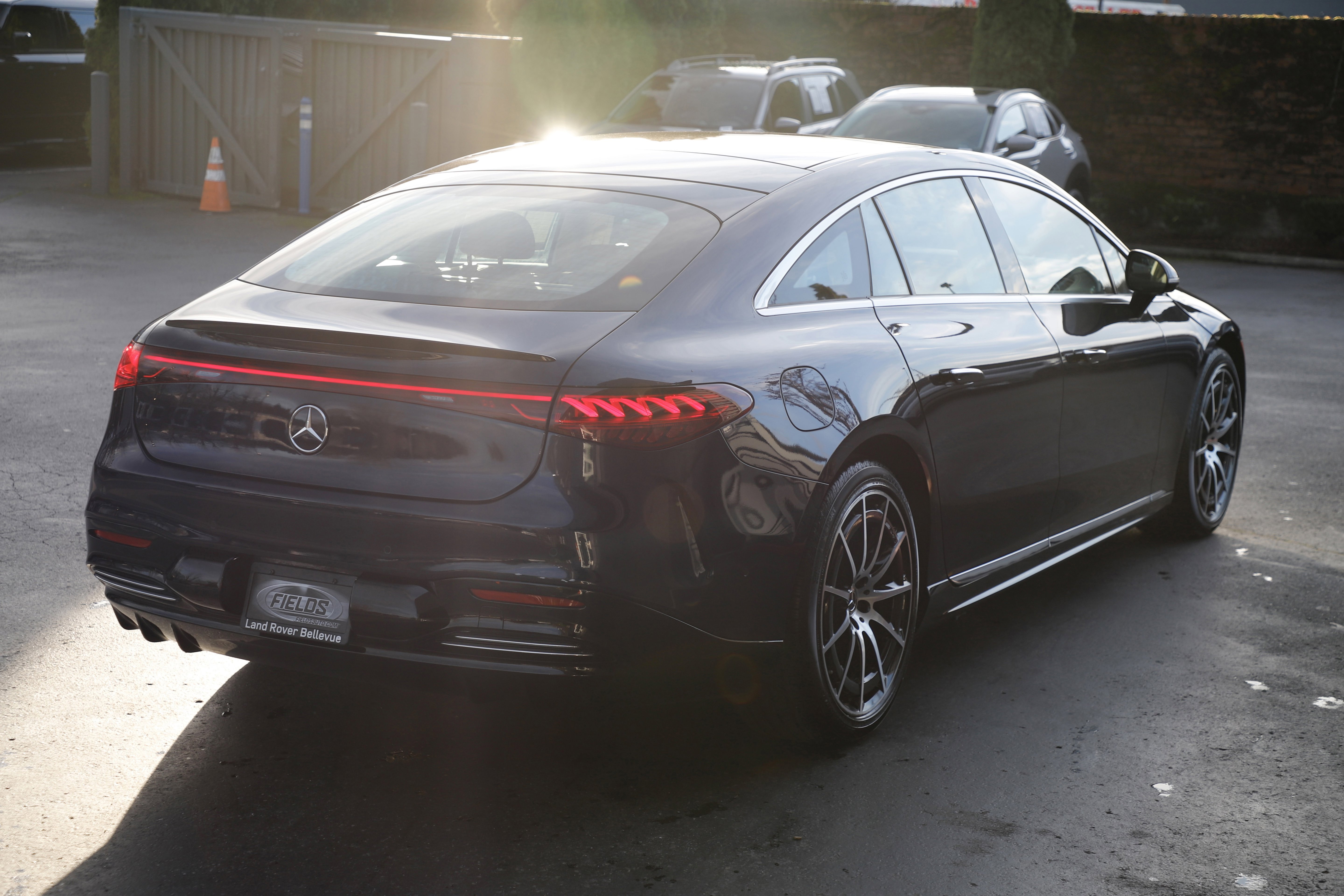 Used 2022 Mercedes-Benz EQS 580 4MATIC Sedan image 10