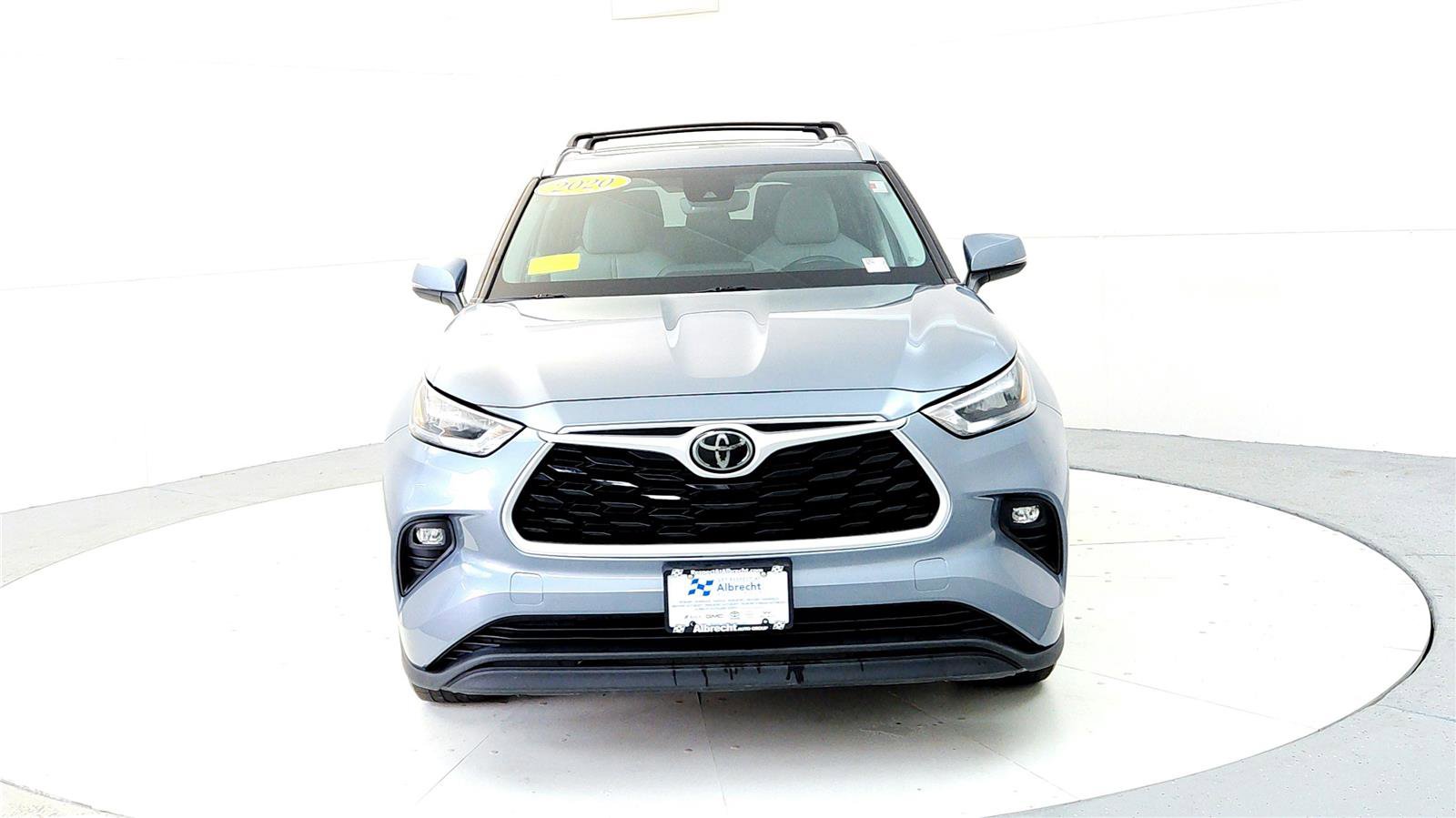 Certified 2020 Toyota Highlander XLE image 8