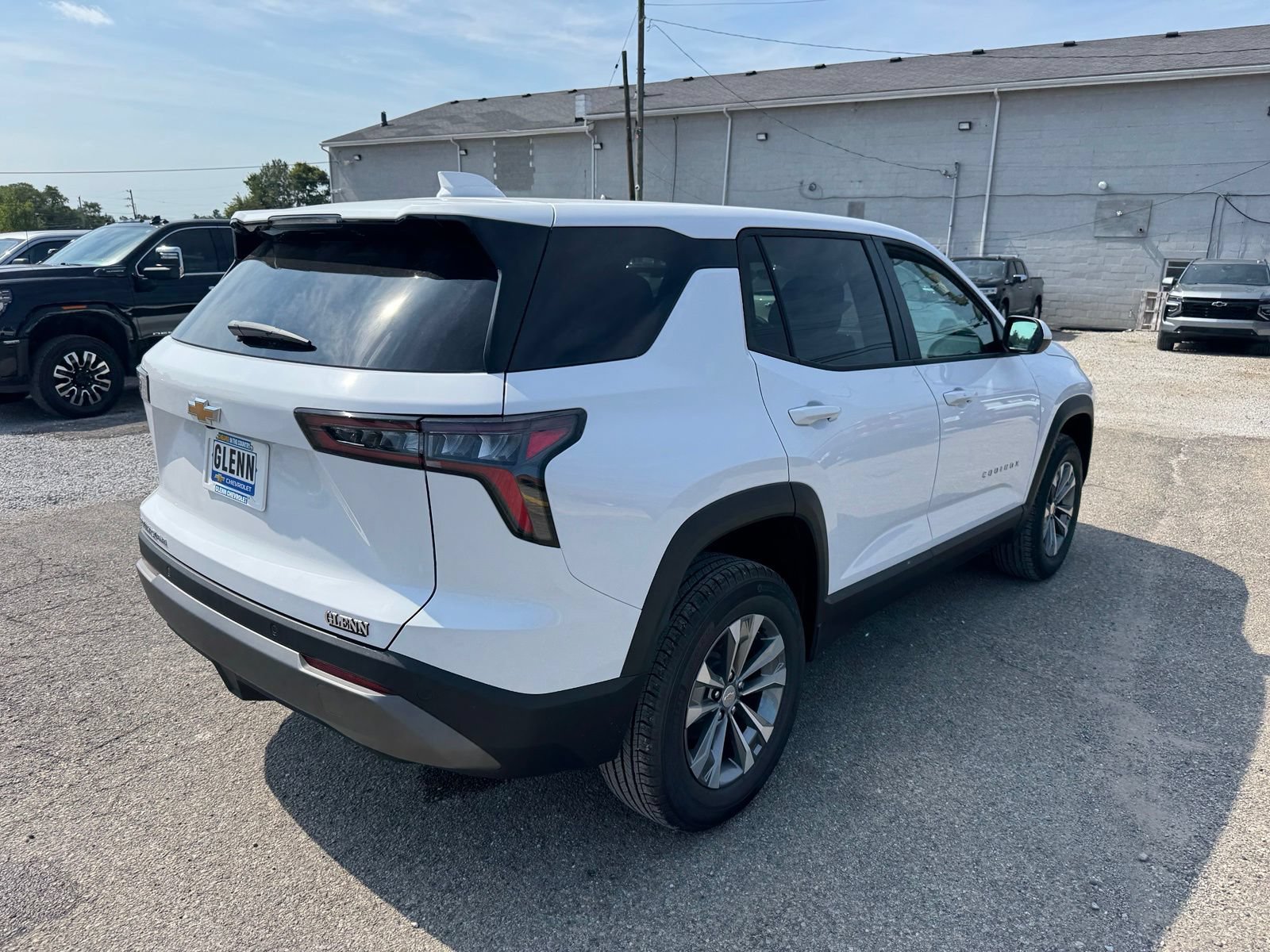 New 2027 Chevrolet Equinox LT AWD/4WD image 6