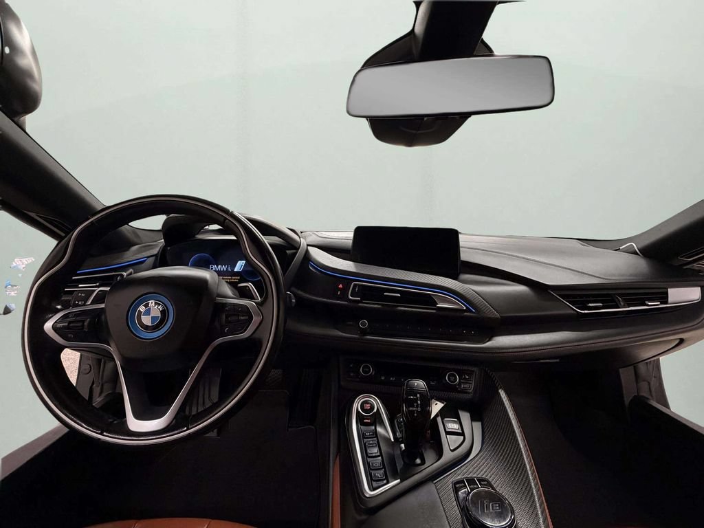 Used 2019 BMW i8 Coupe AWD/4WD image 10