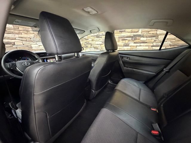 Used 2017 Toyota Corolla SE w/ Carpet Mat Package (TMS) FWD image 27