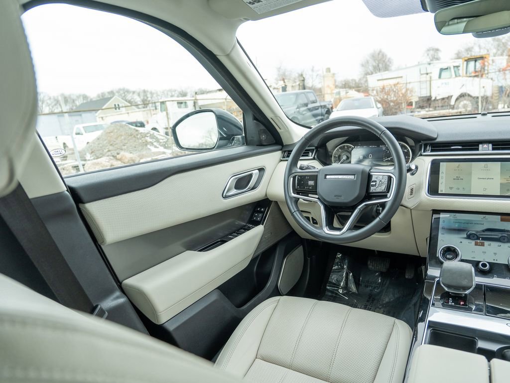 Certified 2023 Land Rover Range Rover Velar S image 19