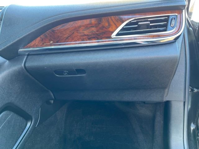 Used 2020 Lincoln Continental Reserve AWD/4WD image 39