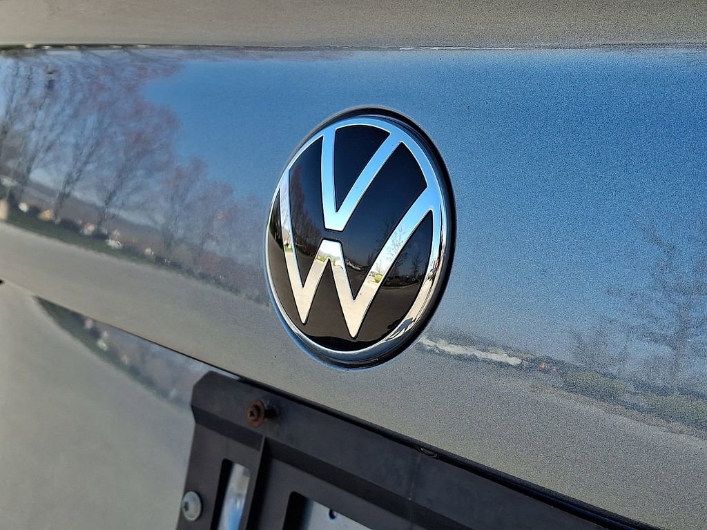 Used 2023 Volkswagen Jetta Sport FWD image 29