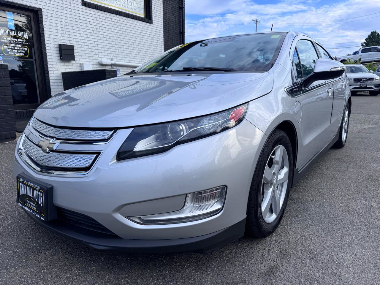 Used 2015 Chevrolet Volt Premium w/ Premium Trim Package FWD image 11