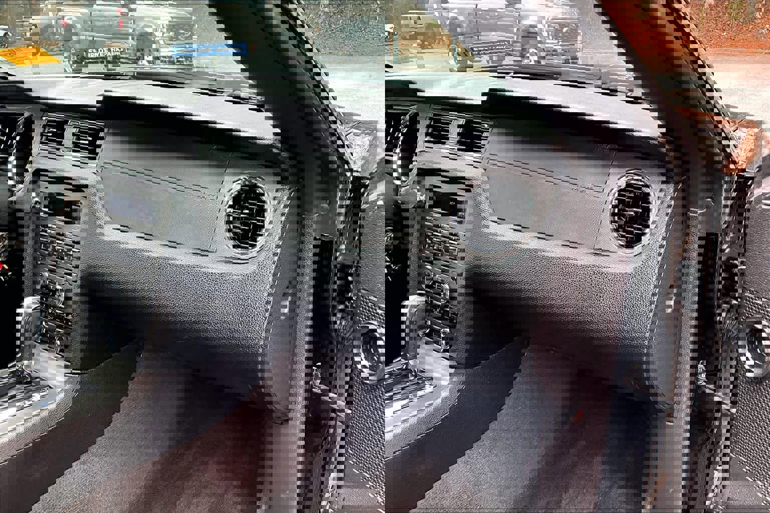 Used 2013 Ford Mustang Convertible image 14