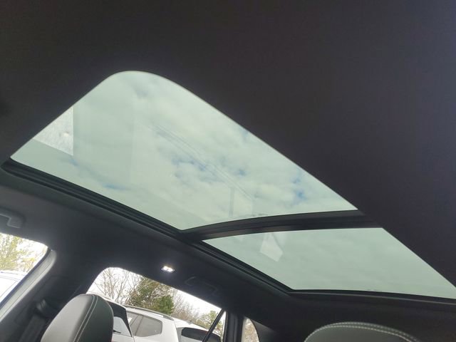 New 2026 Volkswagen Atlas Cross Sport SEL R-Line image 21