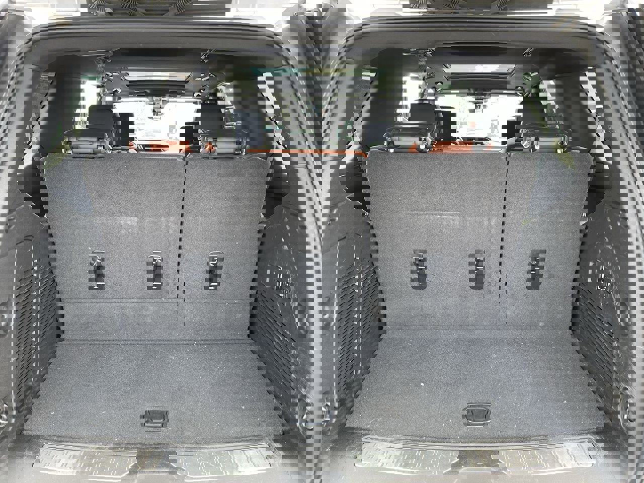 Certified 2024 GMC Yukon Denali Ultimate image 27