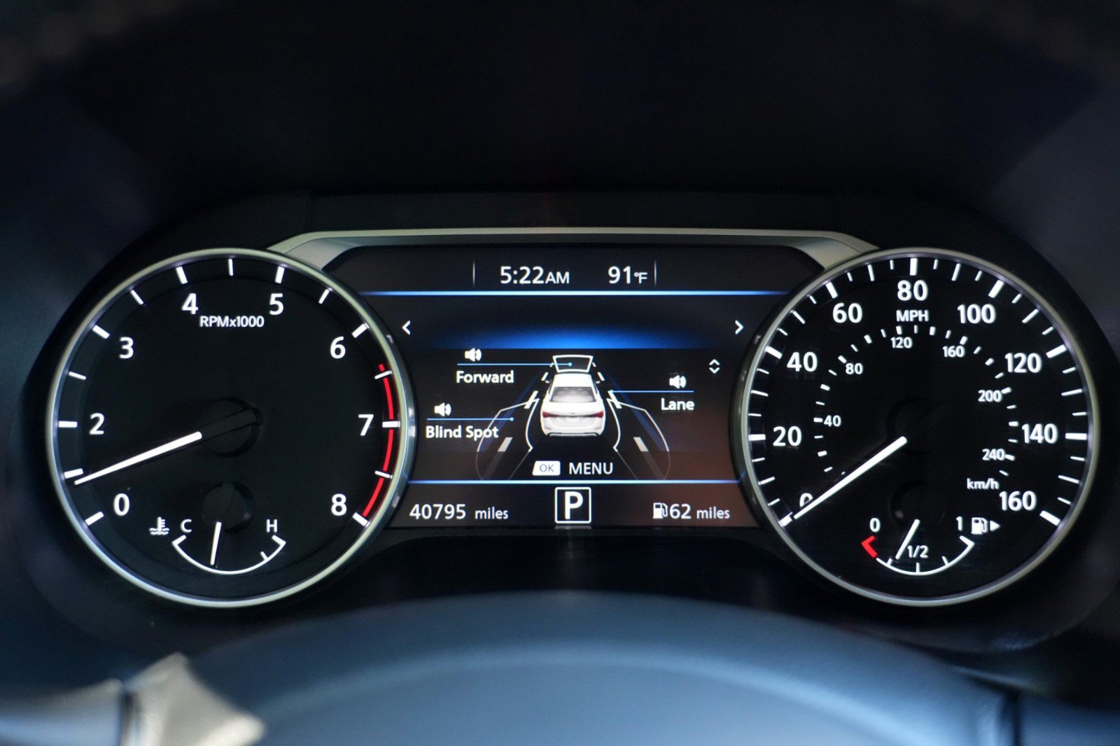 Used 2023 Nissan Sentra SR w/ SR Premium Package FWD image 18