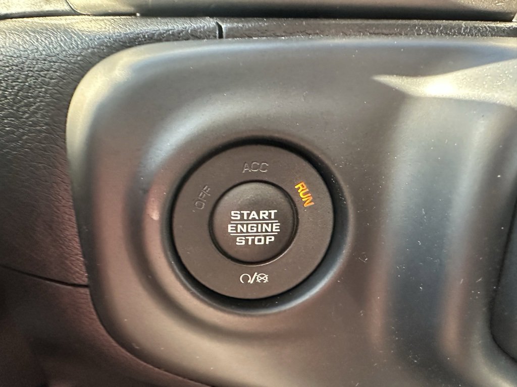 Used 2021 Jeep Wrangler Sport S image 9