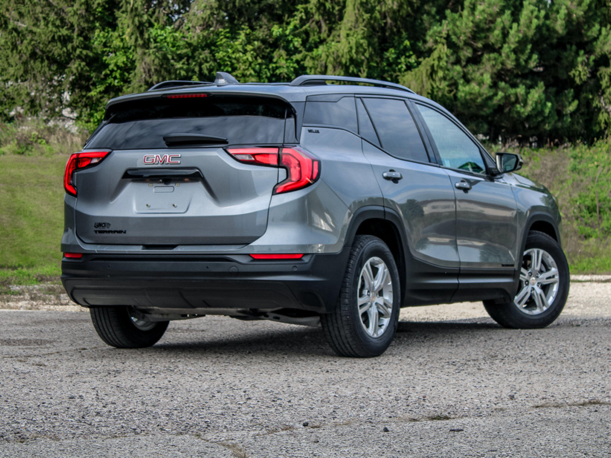 Used 2020 GMC Terrain SLE w/ Driver Convenience Package FWD image 12