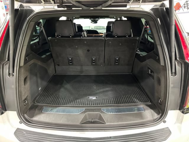 Used 2024 Cadillac Escalade ESV Premium Luxury w/ LPO, Floor Liner Package AWD/4WD image 31