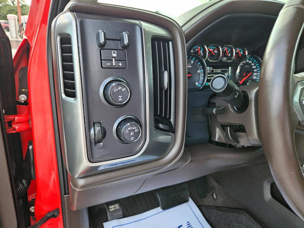 Used 2019 Chevrolet Silverado 2500 LTZ w/ Duramax Plus Package AWD/4WD image 29