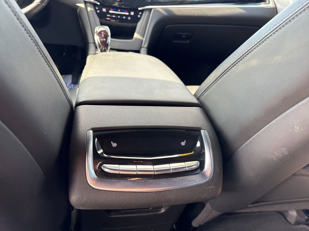 Certified 2023 Cadillac XT6 Premium Luxury image 24