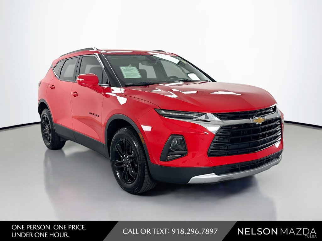 Used 2020 Chevrolet Blazer LT FWD image 3