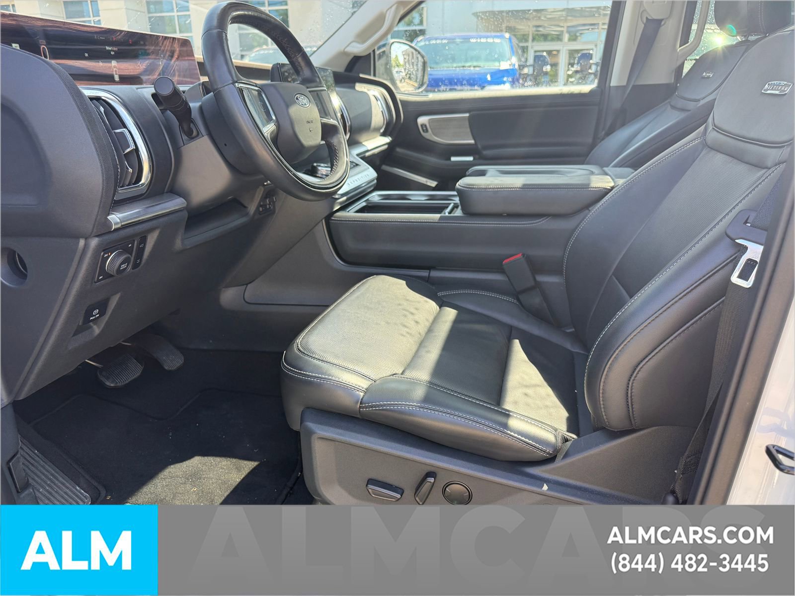 Used 2025 Ford Expedition Max Platinum AWD/4WD image 15