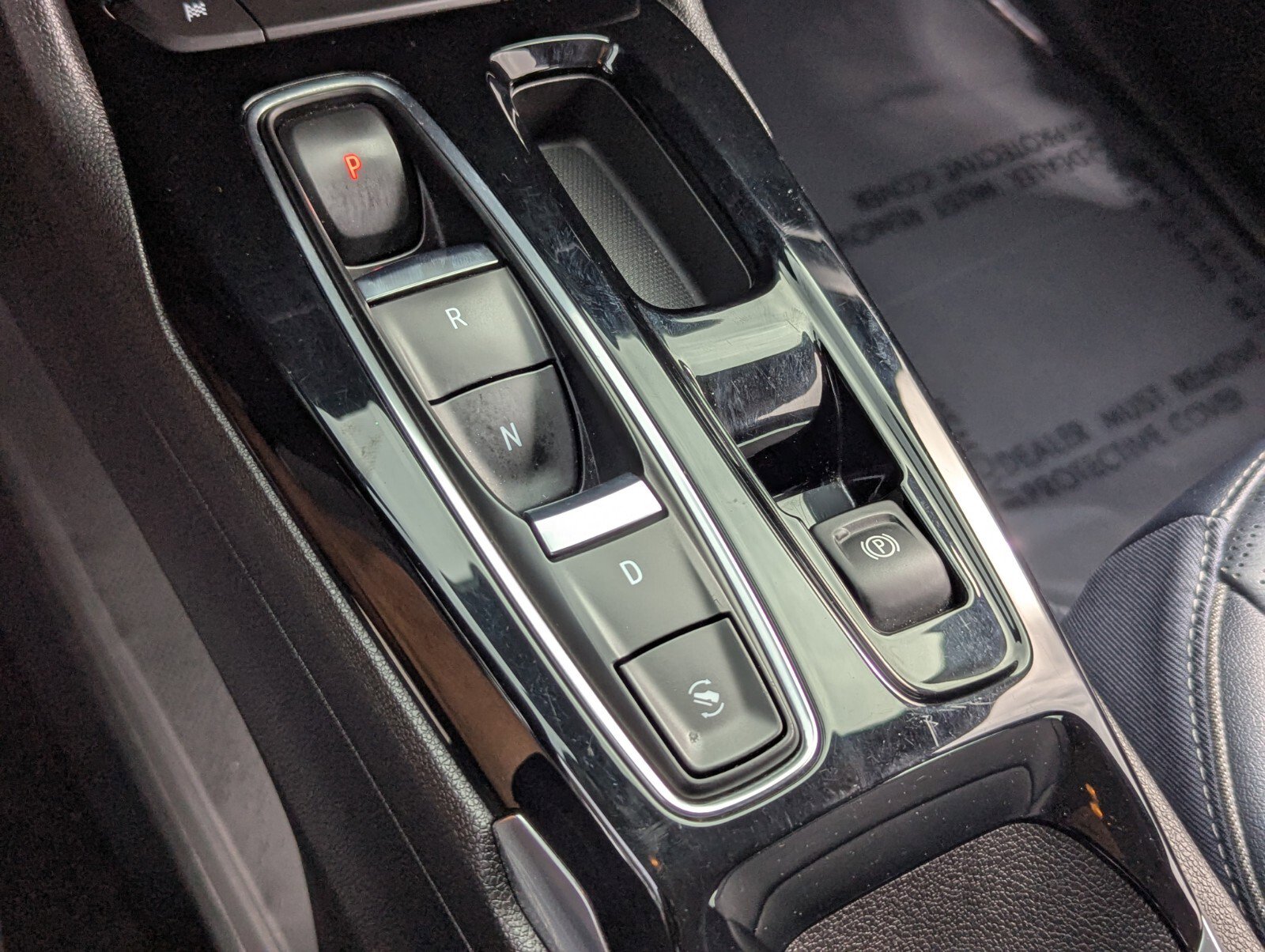 Used 2022 Chevrolet Bolt EUV LT w/ Convenience Package FWD image 26