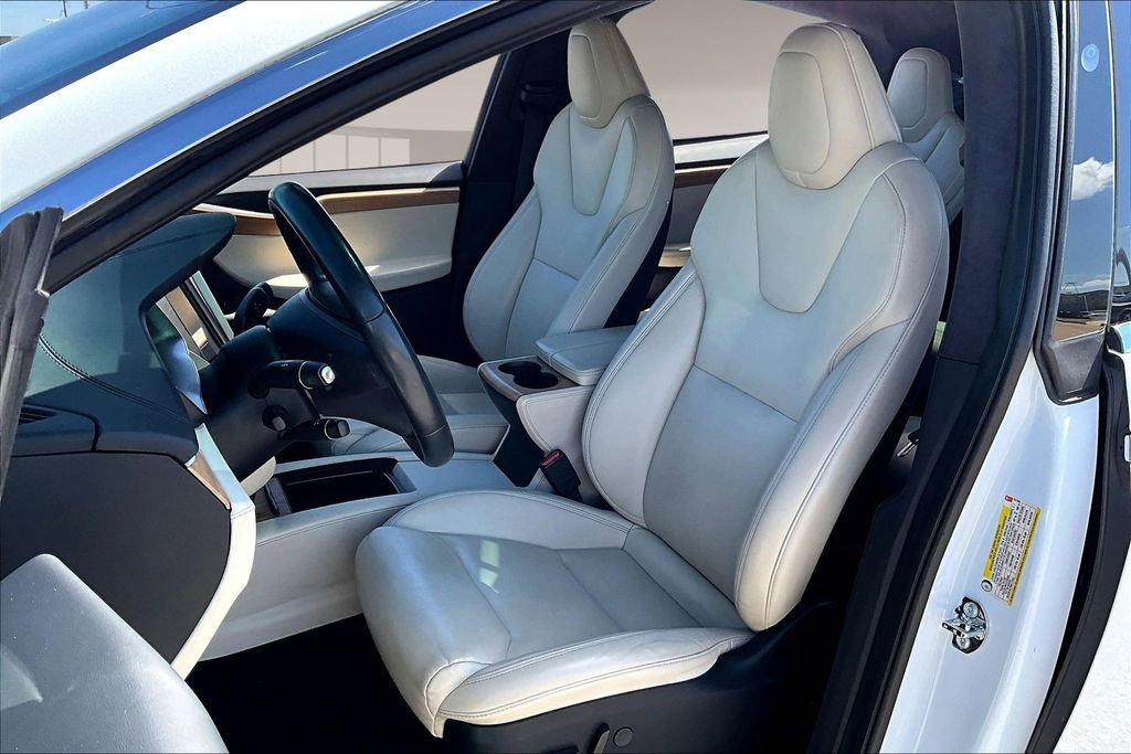 Used 2020 Tesla Model X Long Range image 24