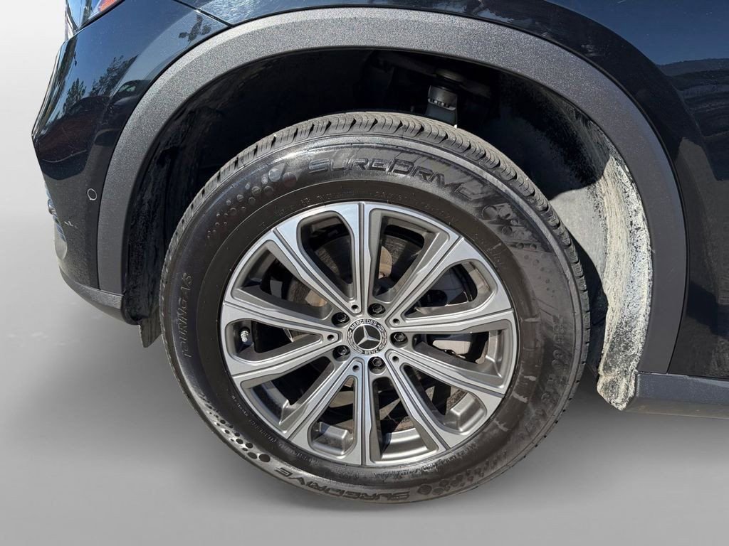 Used 2024 Mercedes-Benz GLC 300 image 35