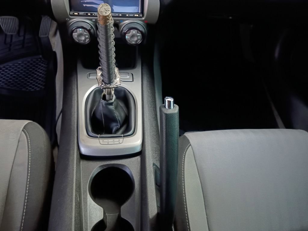 Used 2015 Chevrolet Camaro LS RWD image 9