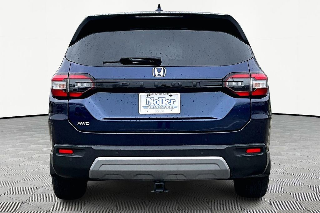 Used 2024 Honda Pilot EX-L image 4