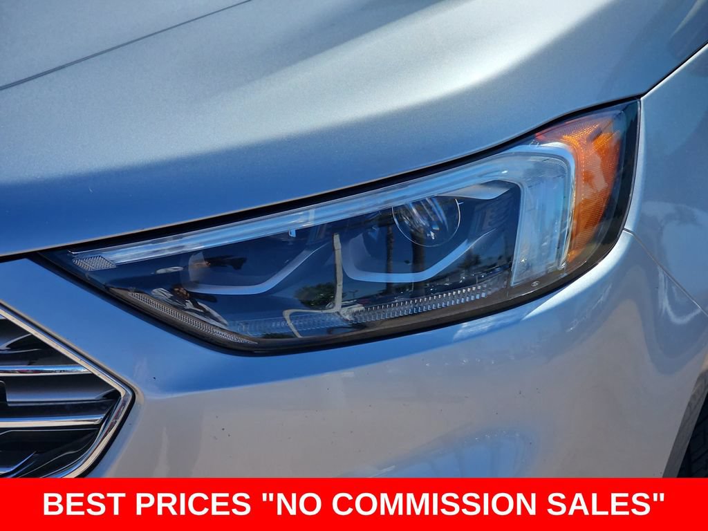 Used 2022 Ford Edge Titanium w/ Equipment Group 301A AWD/4WD image 34