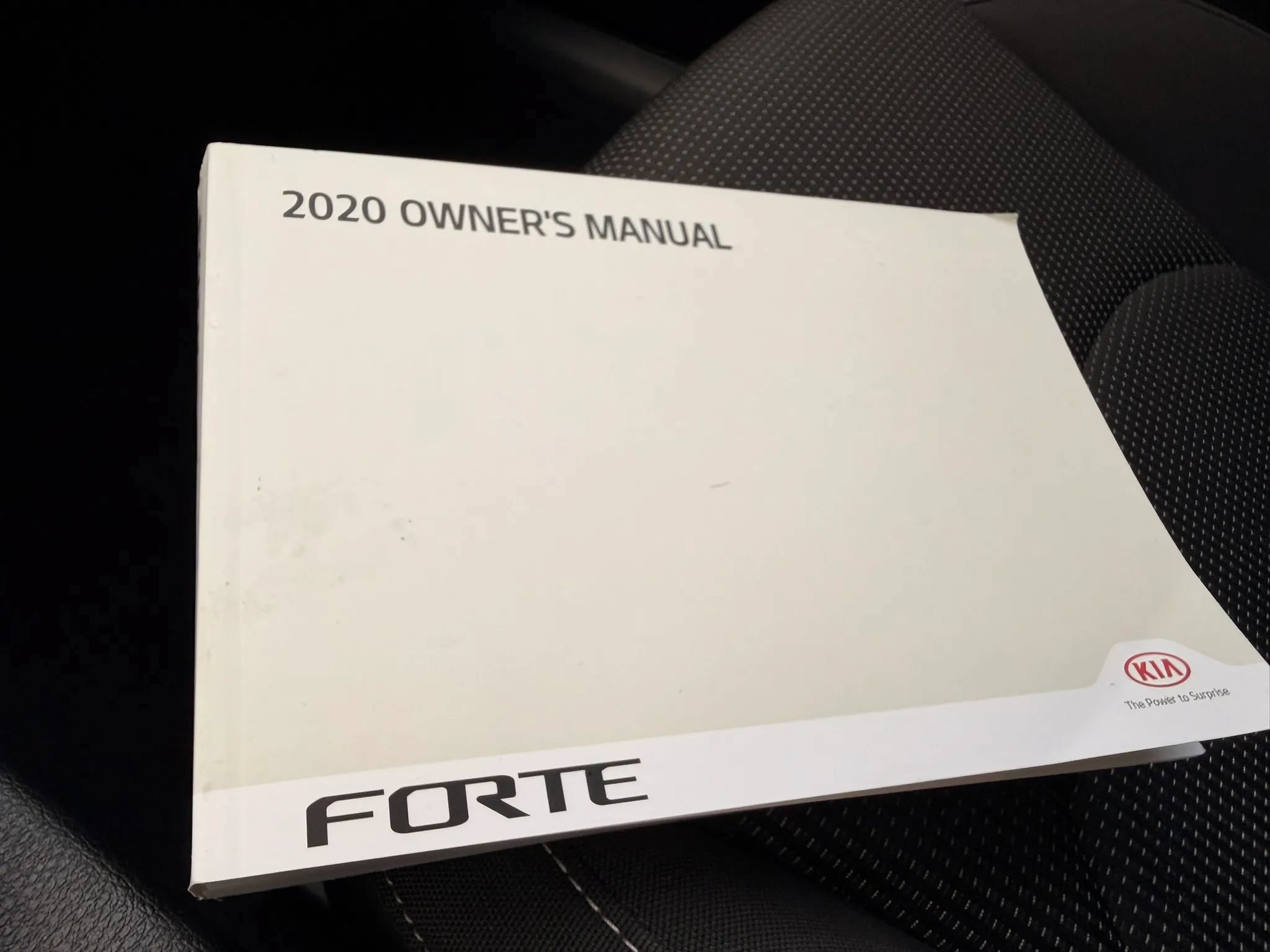 Used 2020 Kia Forte LXS FWD image 13