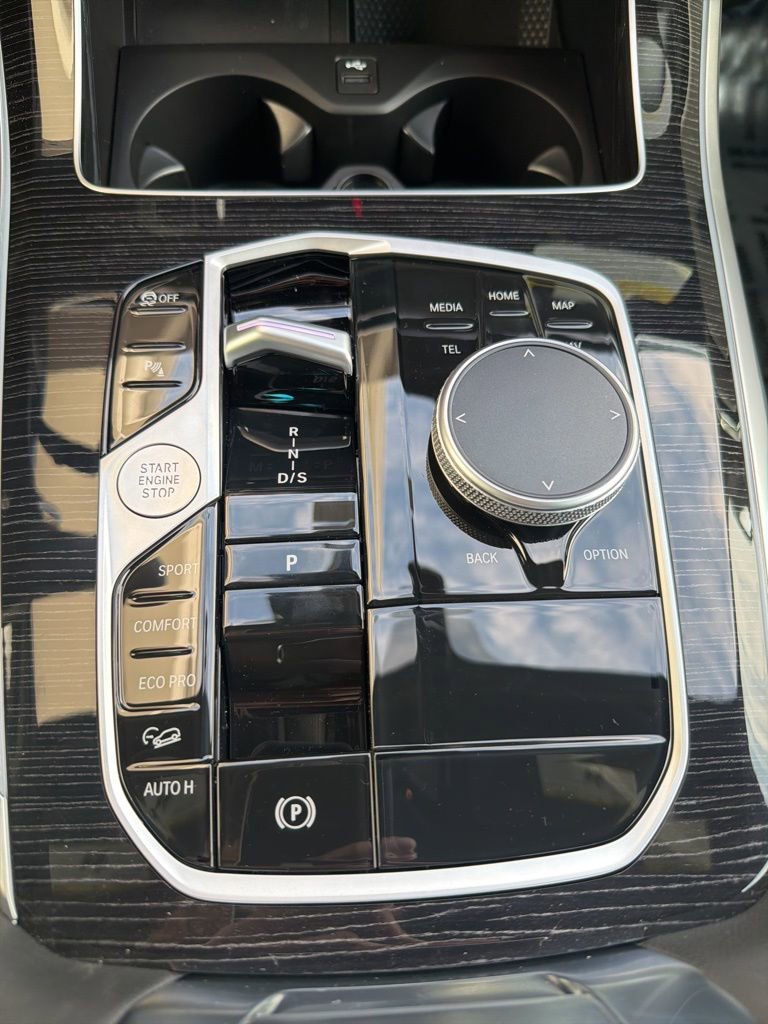 New 2026 BMW X5 xDrive40i w/ M Sport Package image 39