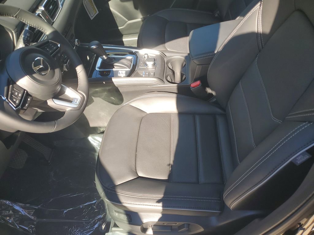 New 2025 MAZDA CX-5 AWD 2.5 S w/ Premium Plus Pkg image 17