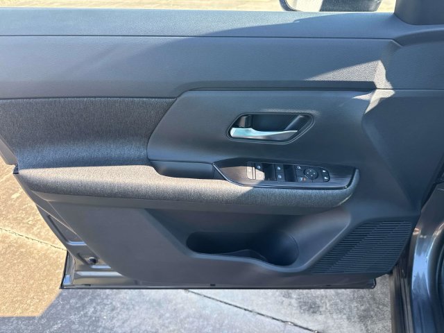 New 2027 Nissan Kicks SV AWD/4WD image 20