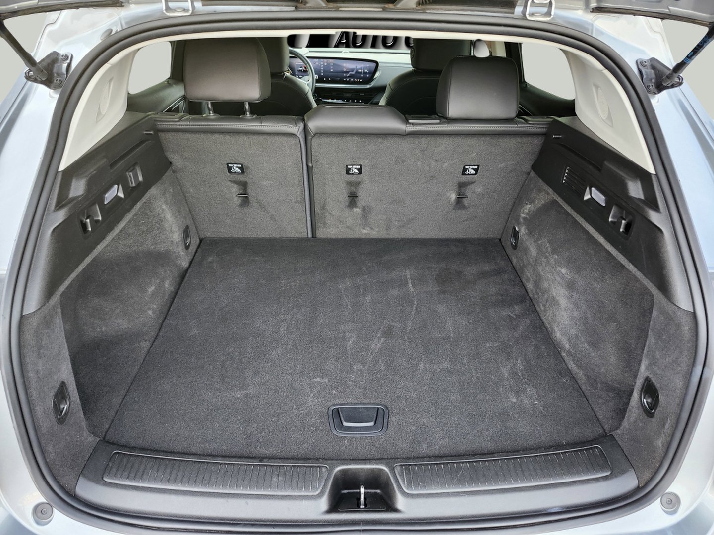 Used 2025 Buick Envision Preferred image 31