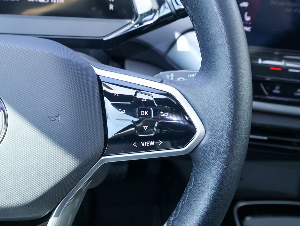 Used 2023 Volkswagen ID.4 Pro S image 25